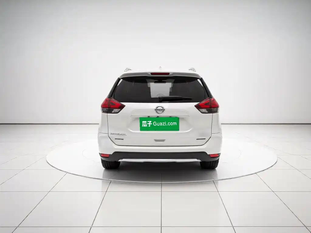 Nissan X-Trail — миниатюра 3