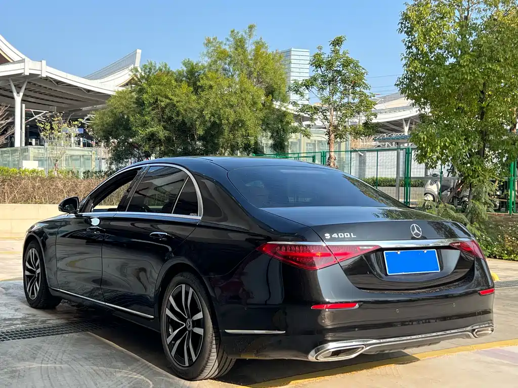 MERCEDES-BENZ S CLASS