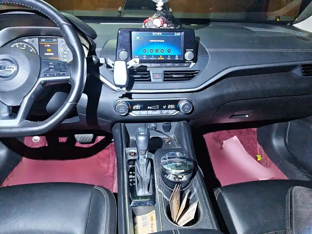 Nissan Teana — миниатюра 6