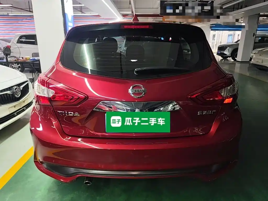 Nissan Tiida — миниатюра 6