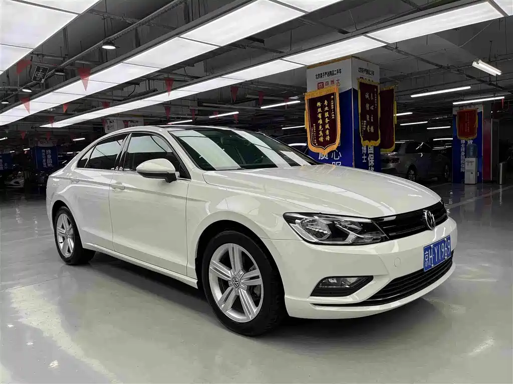 Volkswagen Lamando — миниатюра 2