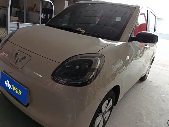 WULING HONGGUANG MINIEV 2025