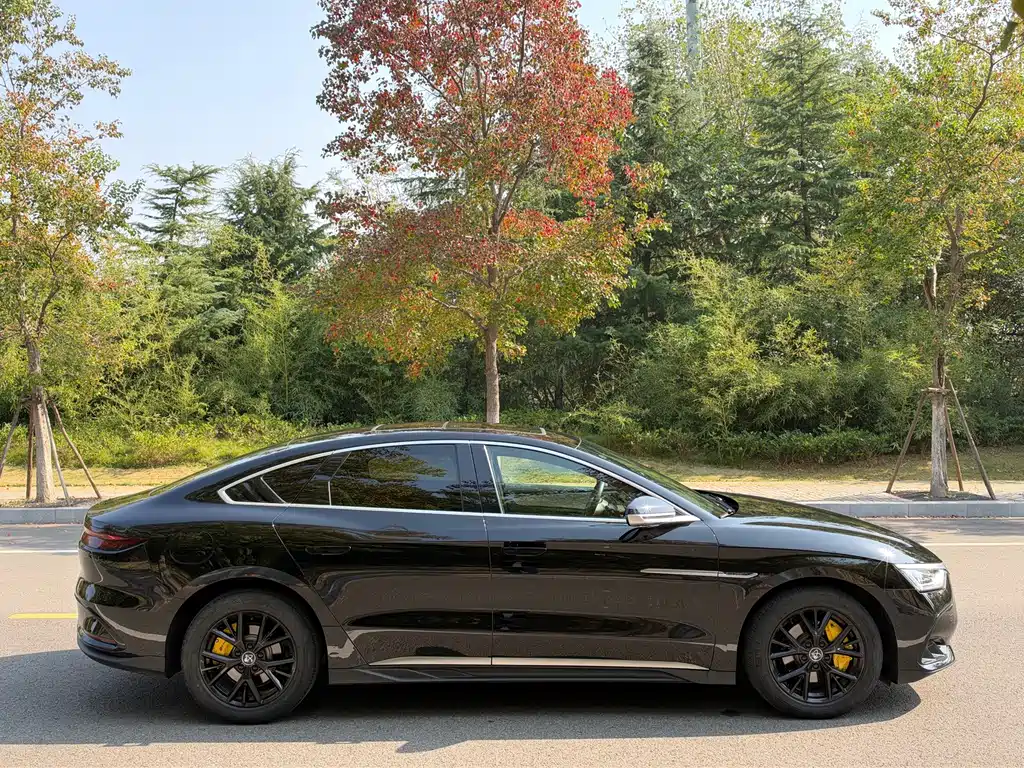 BYD Han — миниатюра 4