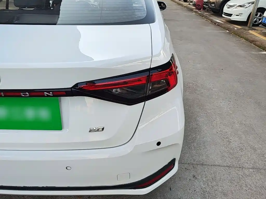 Toyota Allion — миниатюра 8