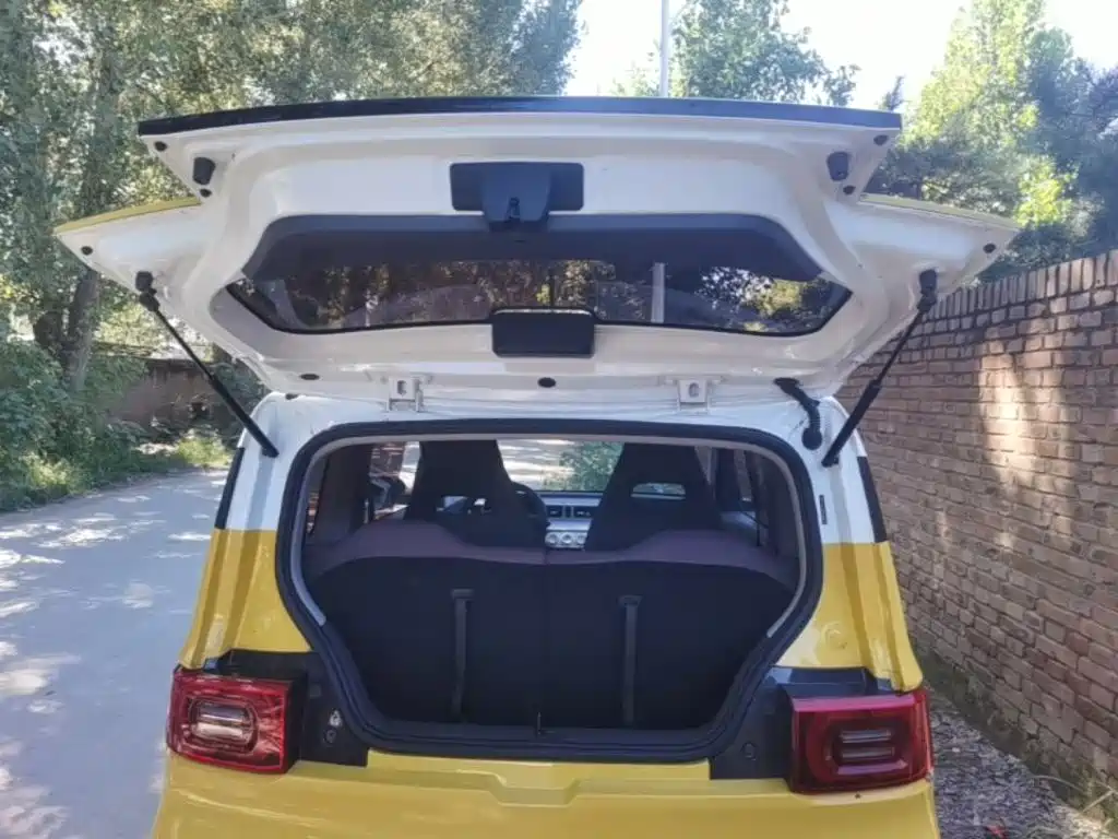 Wuling MINIEV — миниатюра 19