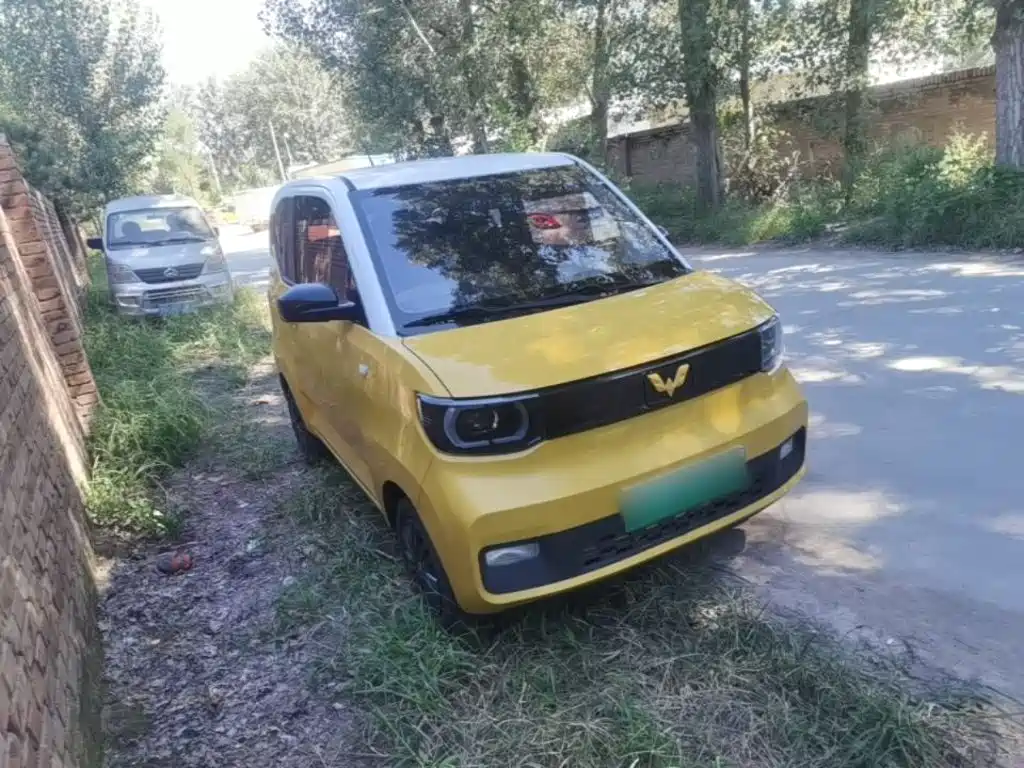 Wuling MINIEV — миниатюра 4