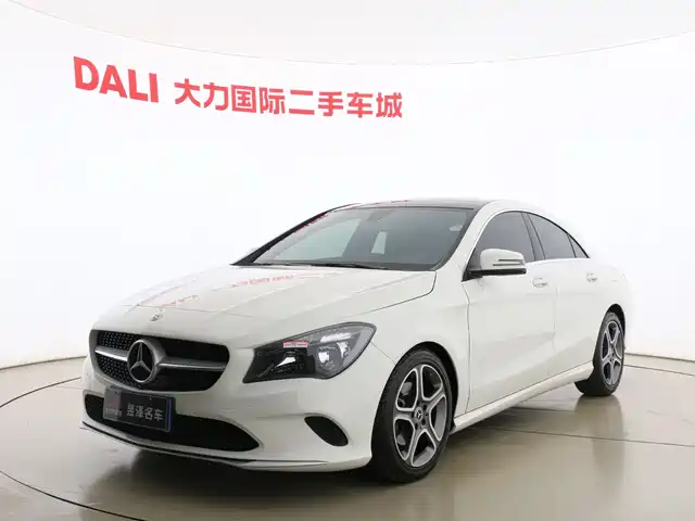 MERCEDES-BENZ CLA