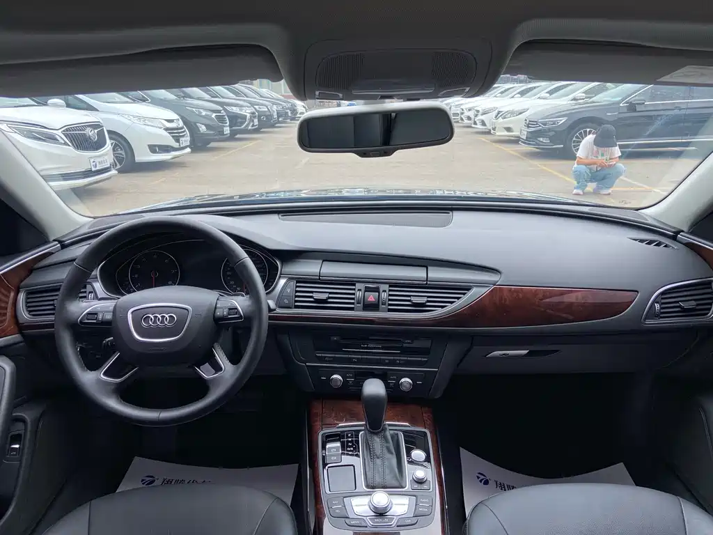 Audi A6L — миниатюра 10