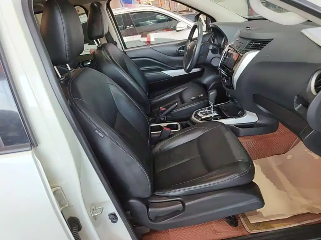 Nissan Terra — миниатюра 25