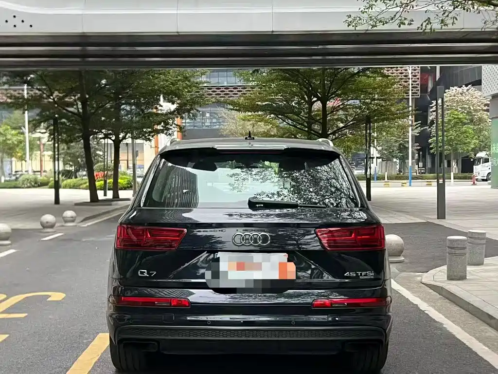 Audi Q7 2016 40 TFSI Comfort