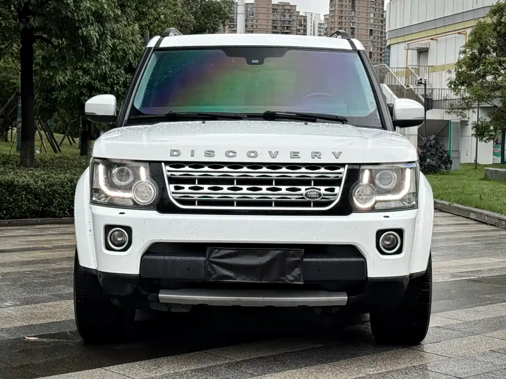 Land Rover Discovery 2015 3.0 SDV6 HSE