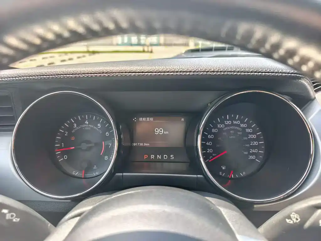 Ford Mustang — миниатюра 6