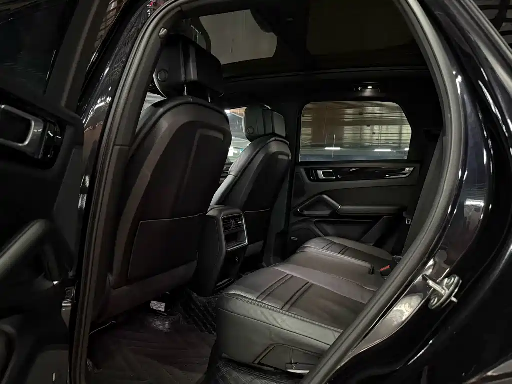 Porsche Cayenne 2019 Cayenne 3.0T