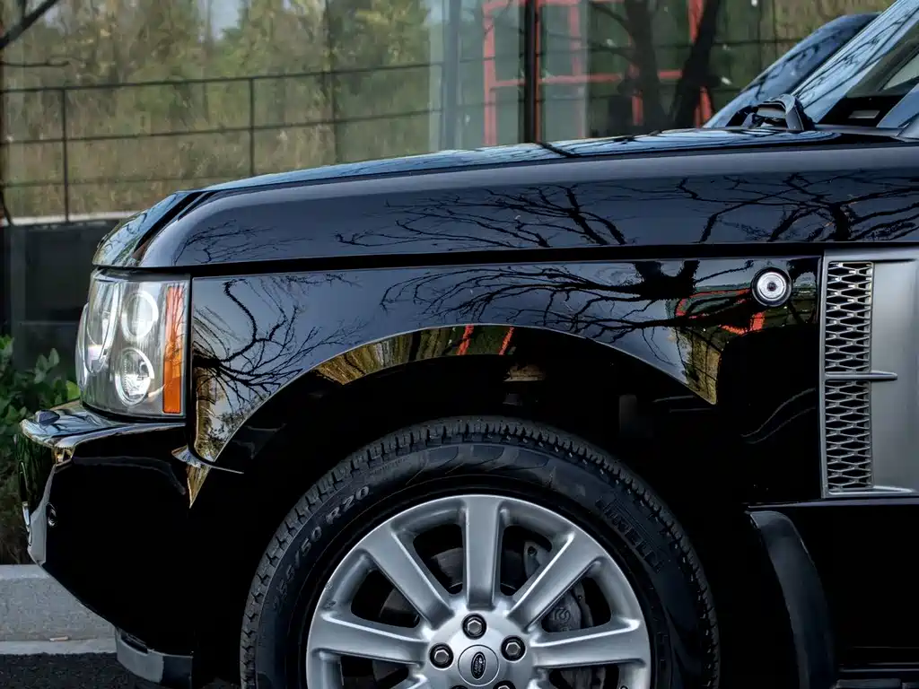 Land Rover Range Rover — миниатюра 8