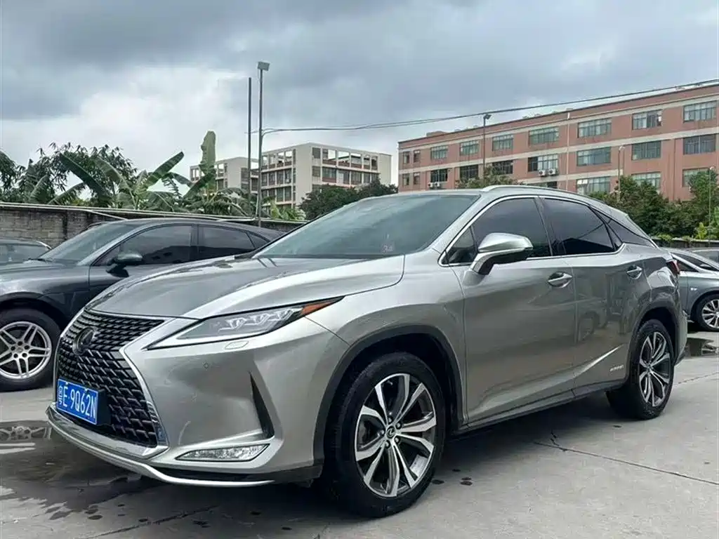 Lexus RX 2020
