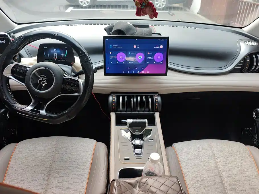 BYD Yuan Plus — миниатюра 12