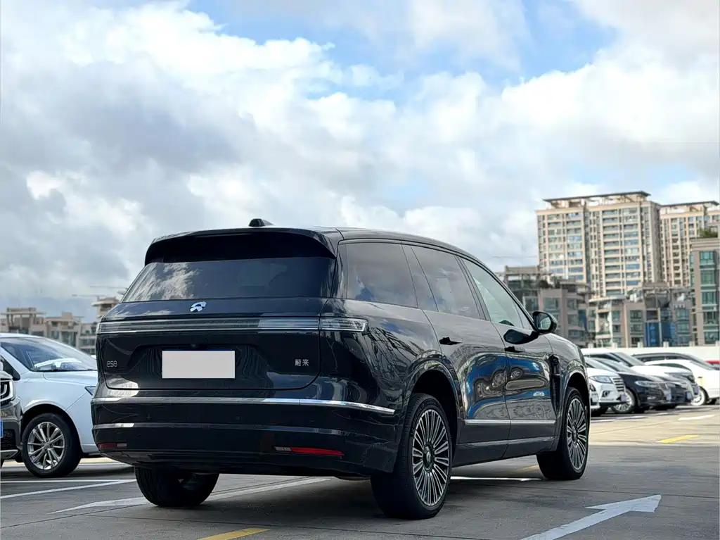 NIO ES8 — миниатюра 14