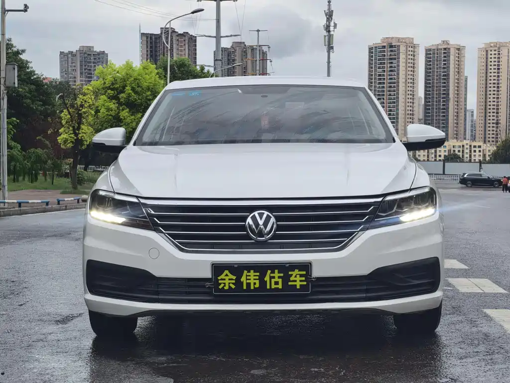 Volkswagen Lavida — миниатюра 2