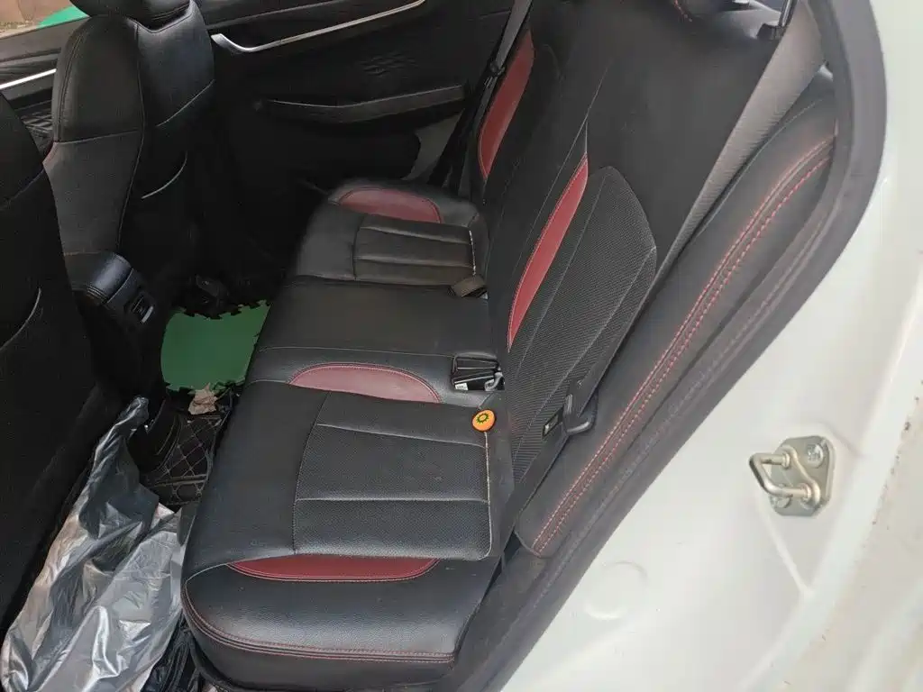 Geely Vision X3 — миниатюра 13