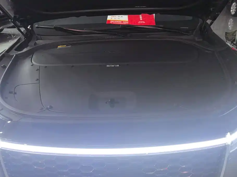 Li Auto Li ONE — миниатюра 10