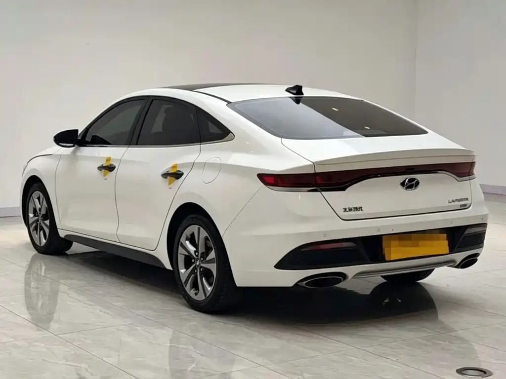 Hyundai Fista — миниатюра 4