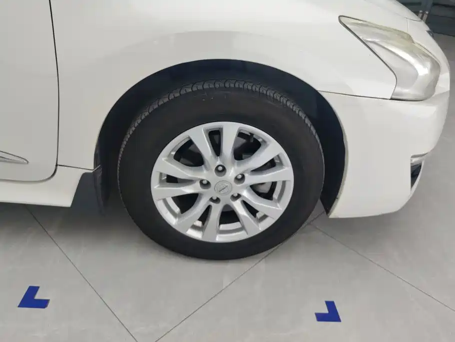 Nissan Teana — миниатюра 6