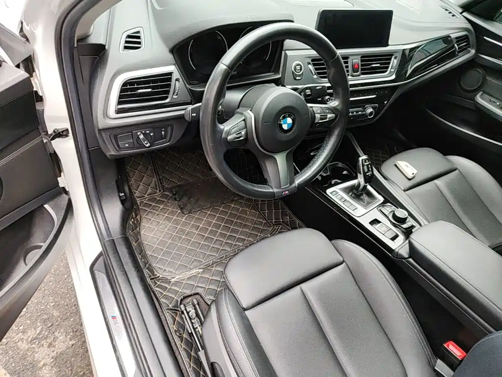 BMW 1 Series — миниатюра 16
