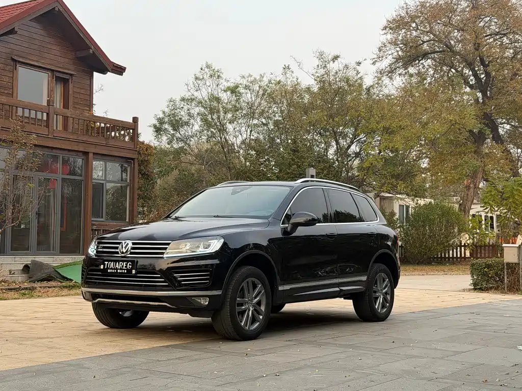 Volkswagen Touareg 2015