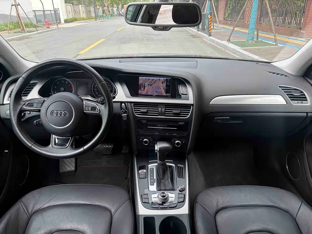 Audi A4 (Import) — миниатюра 9