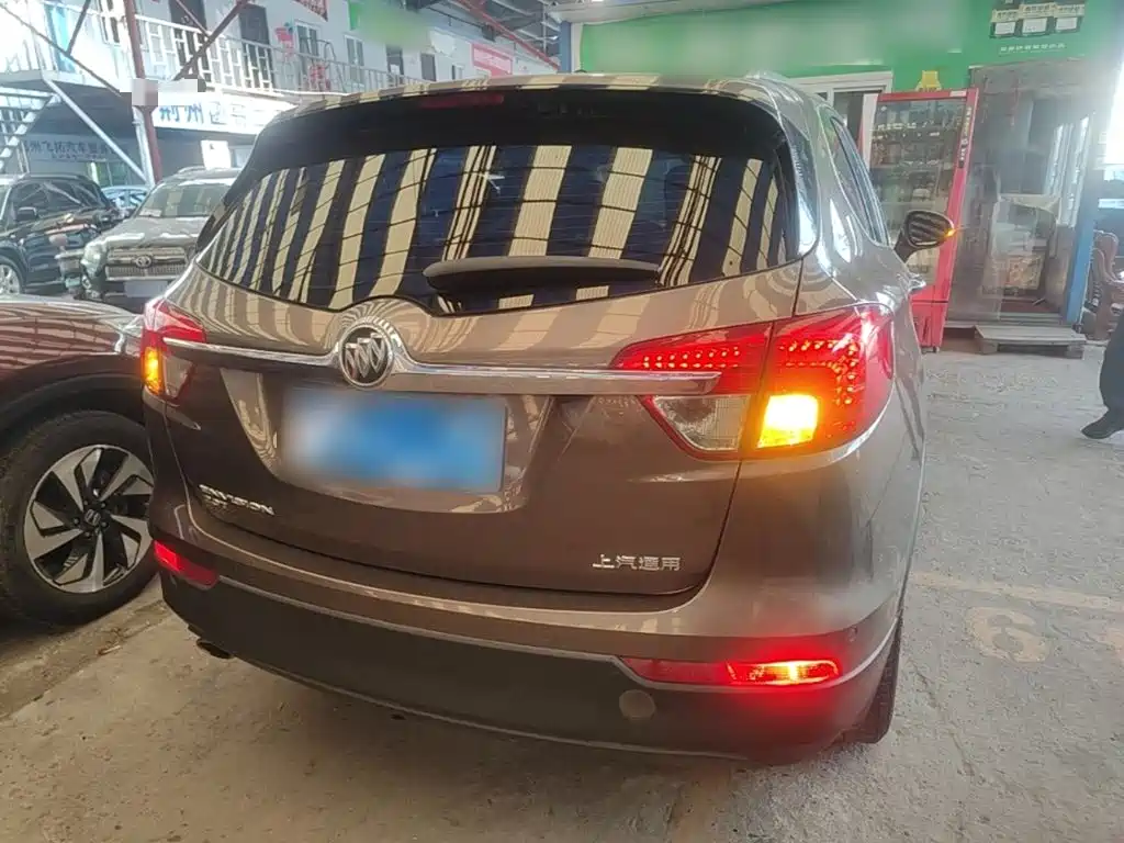 Buick Envision Plus — миниатюра 6