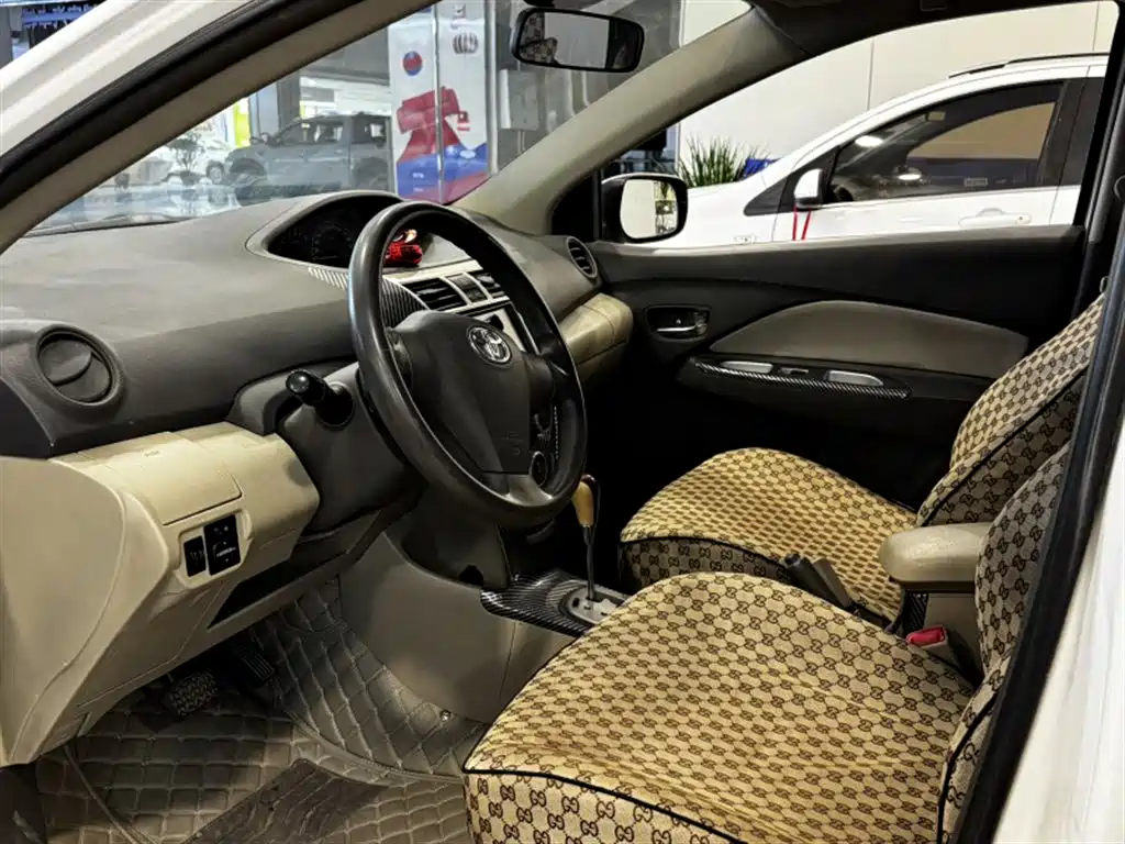 Toyota Vios — миниатюра 4