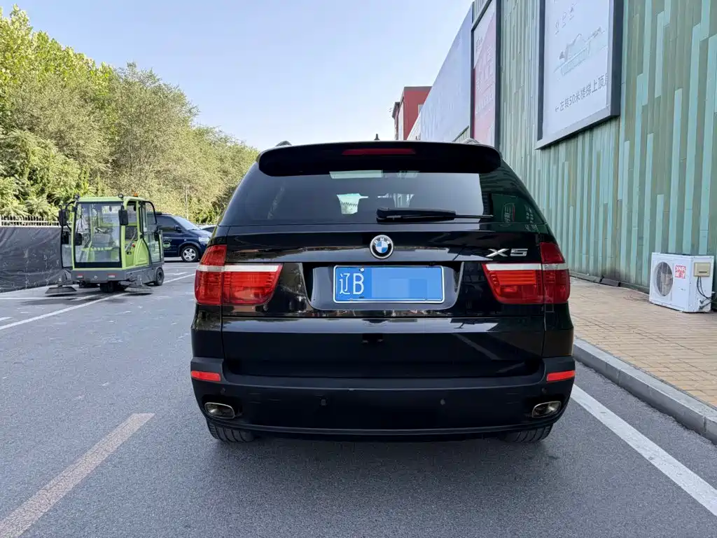 BMW X5 (Import) — миниатюра 10