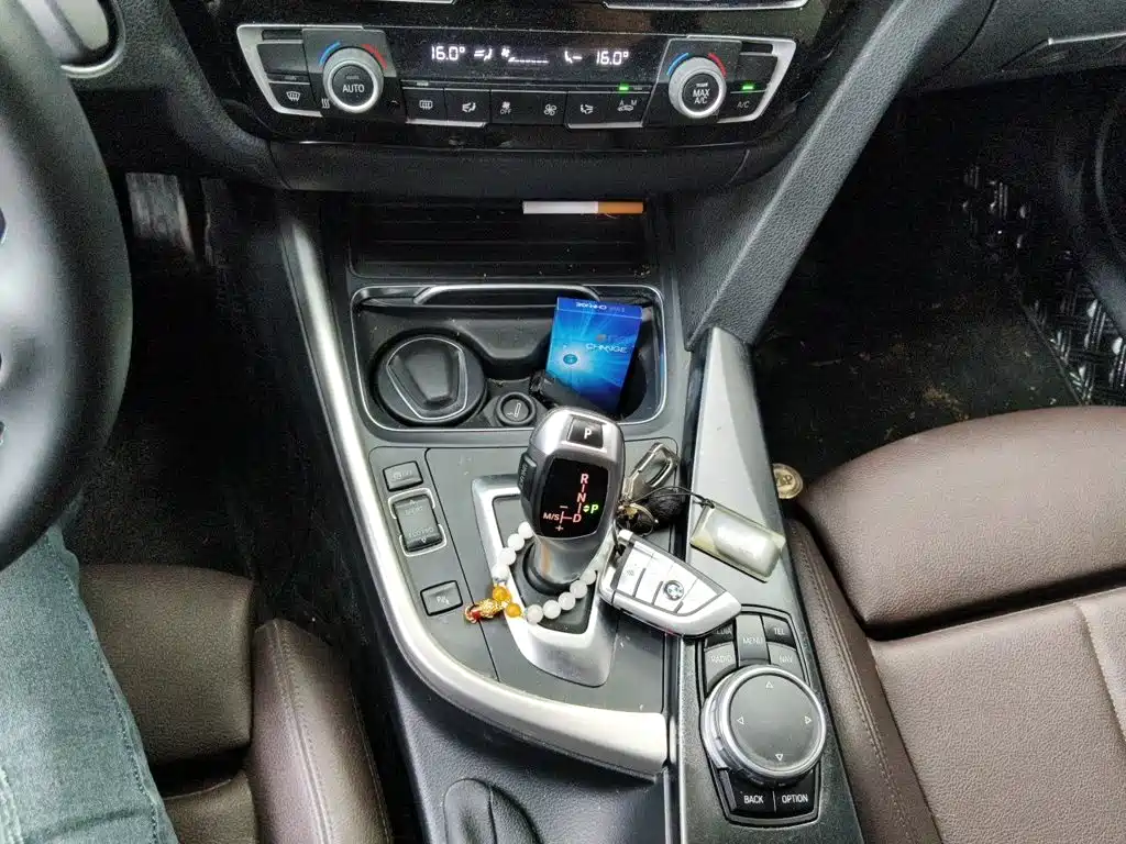 BMW 3 Series — миниатюра 15