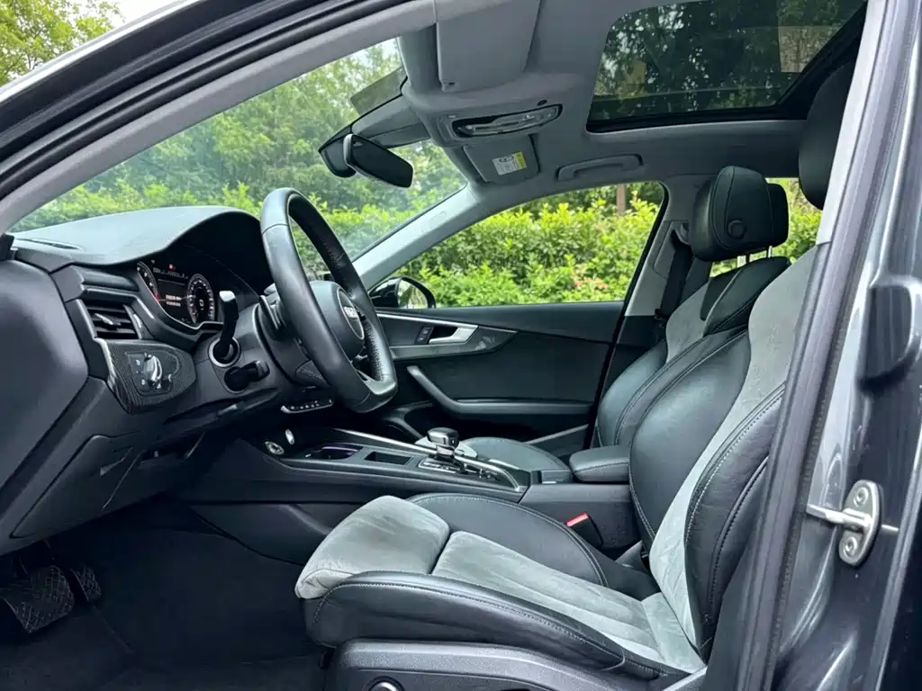 Audi A4L 2020 45 TFSI quattro