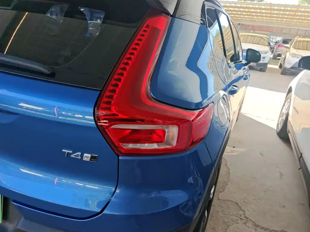 Volvo XC40 — миниатюра 8