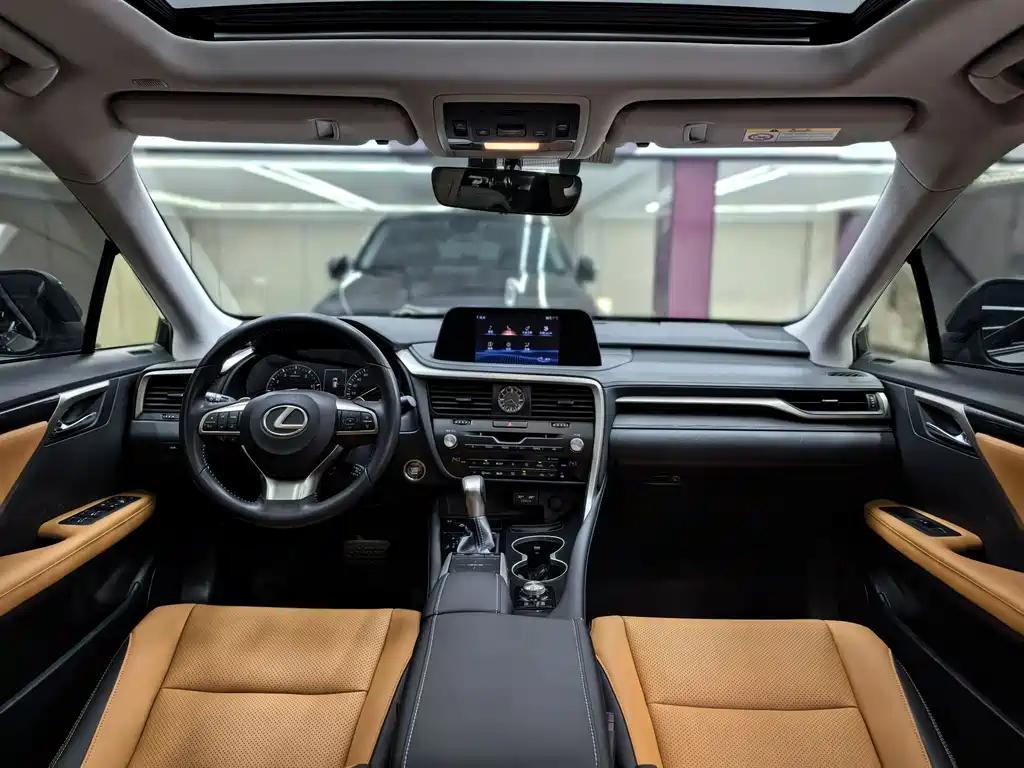 Lexus RX — миниатюра 9