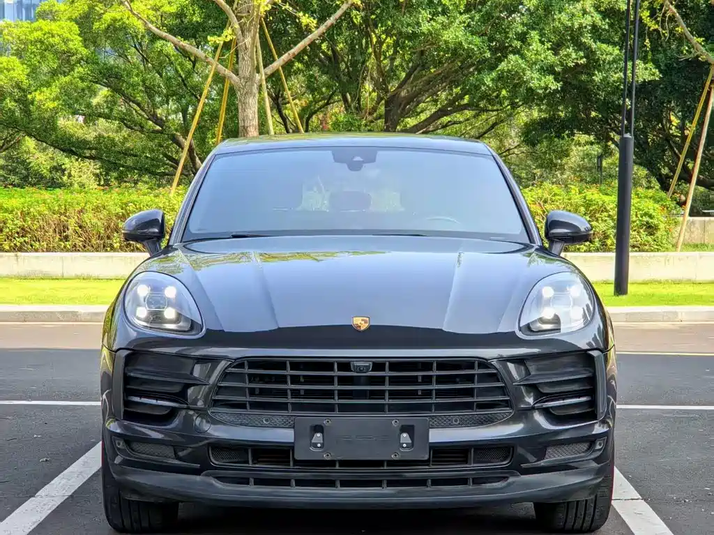 Porsche Macan — миниатюра 2