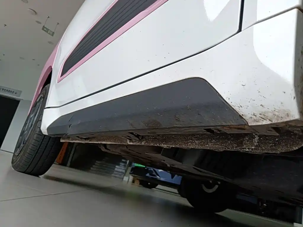 Wuling Nano EV — миниатюра 21