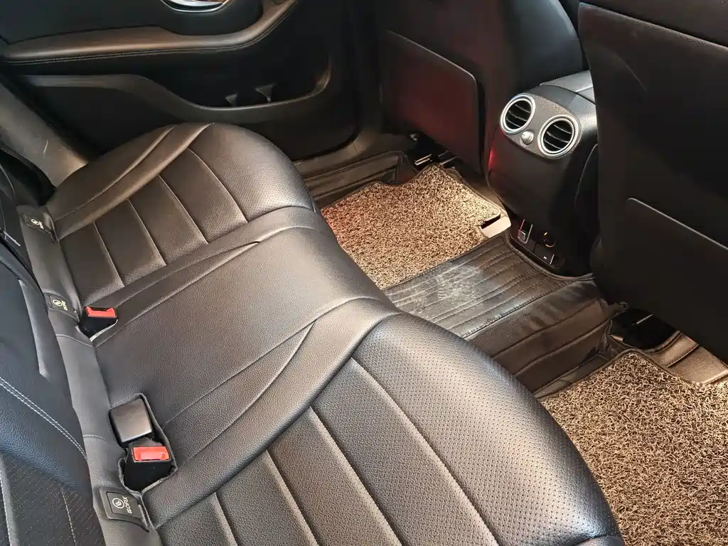 Mercedes-Benz GLC — миниатюра 11