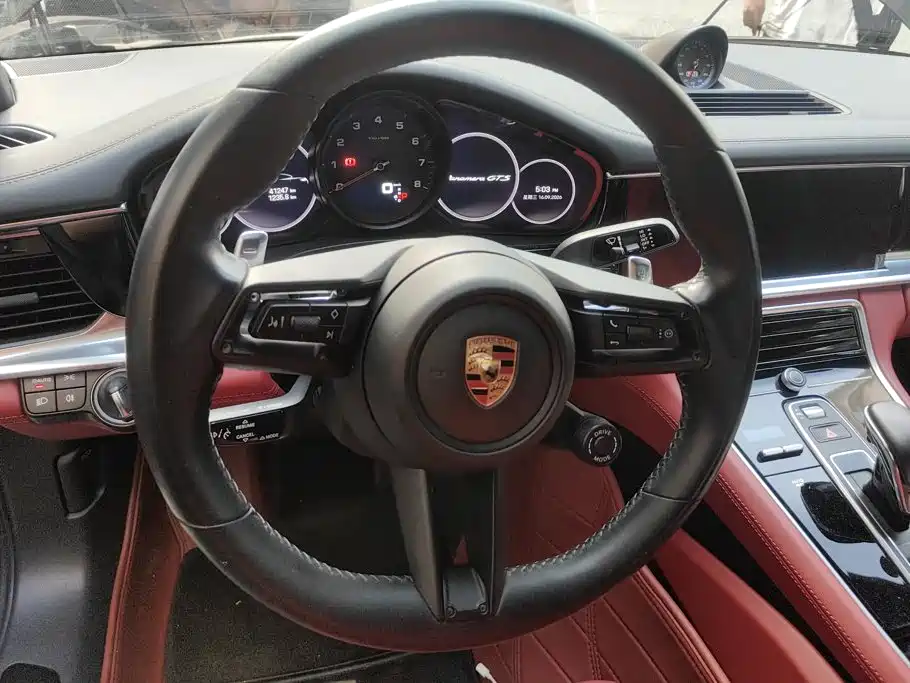Porsche Panamera — миниатюра 15