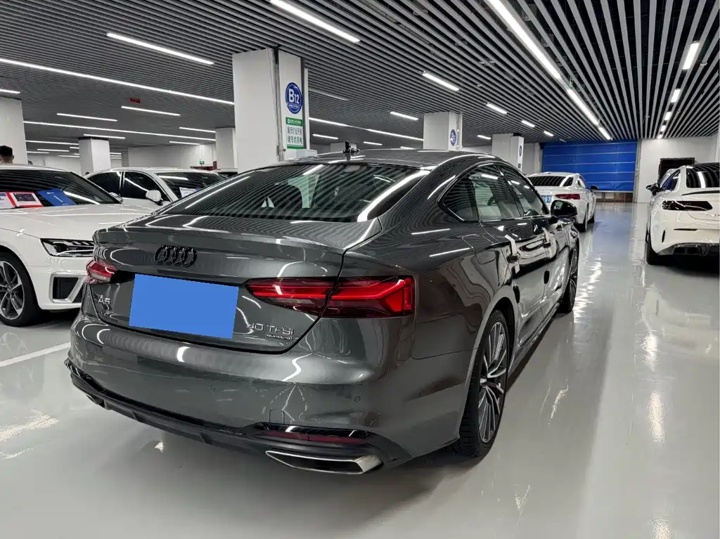 Audi A5 2024 Sportback 40 TFSI quattro Luxury