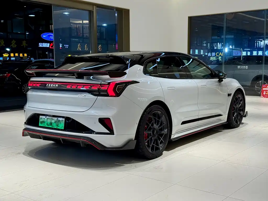 ZEEKR EXTREME KRYPTON 001 FR