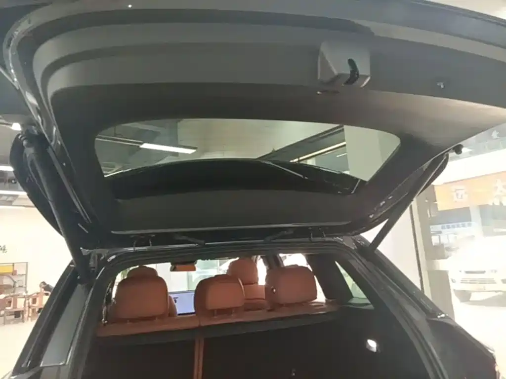 Li Auto Li L6 — миниатюра 19