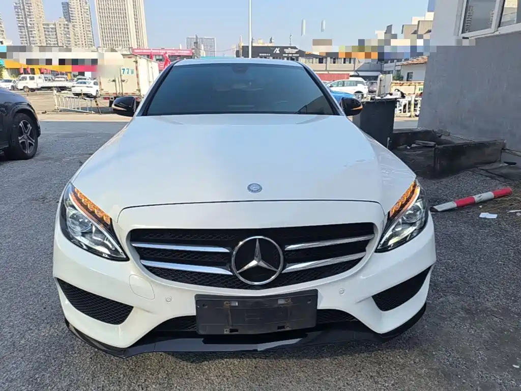 Mercedes-Benz C-Class — миниатюра 3