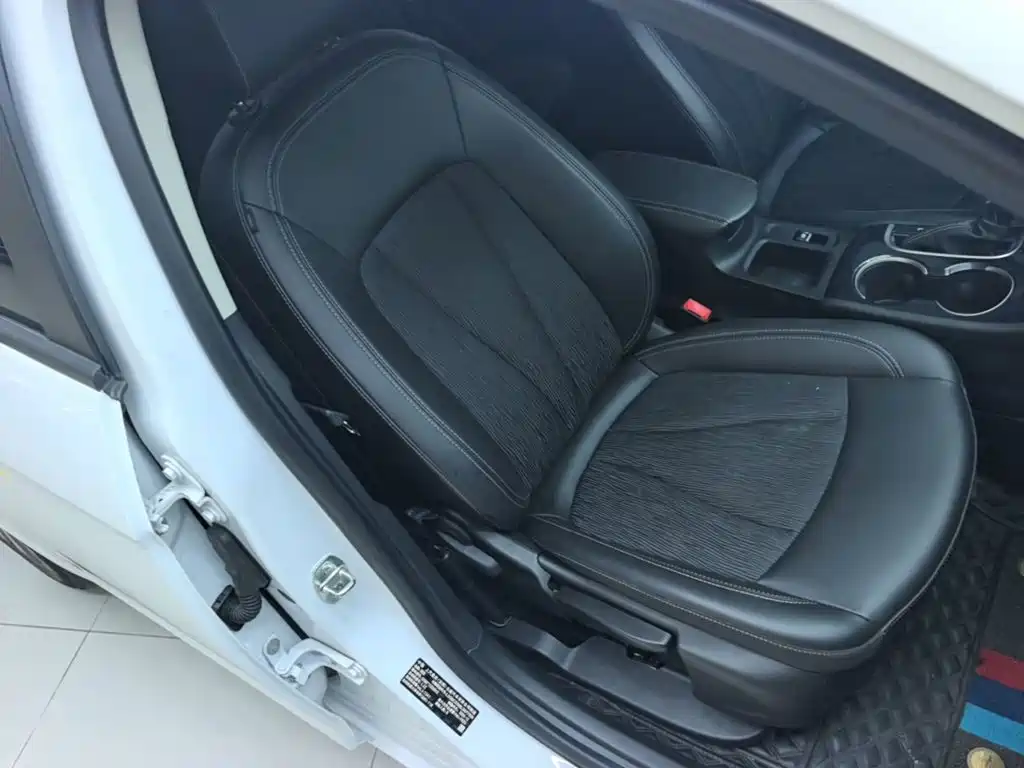 Buick Verano — миниатюра 25