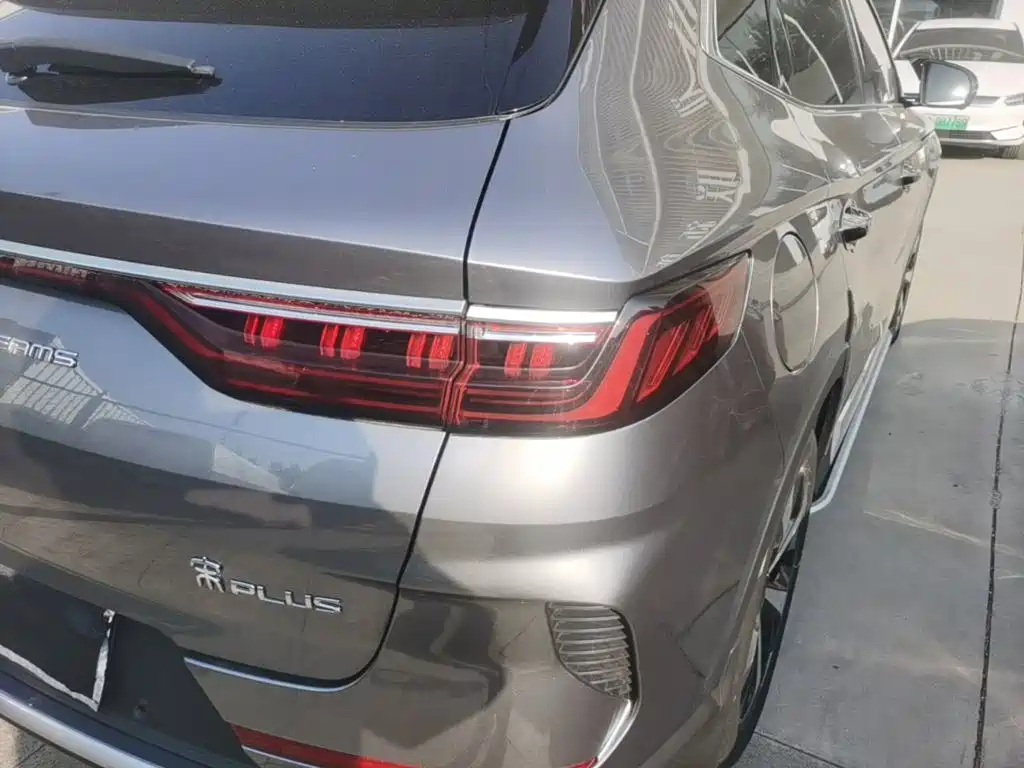 BYD PLUS New Energy — миниатюра 8