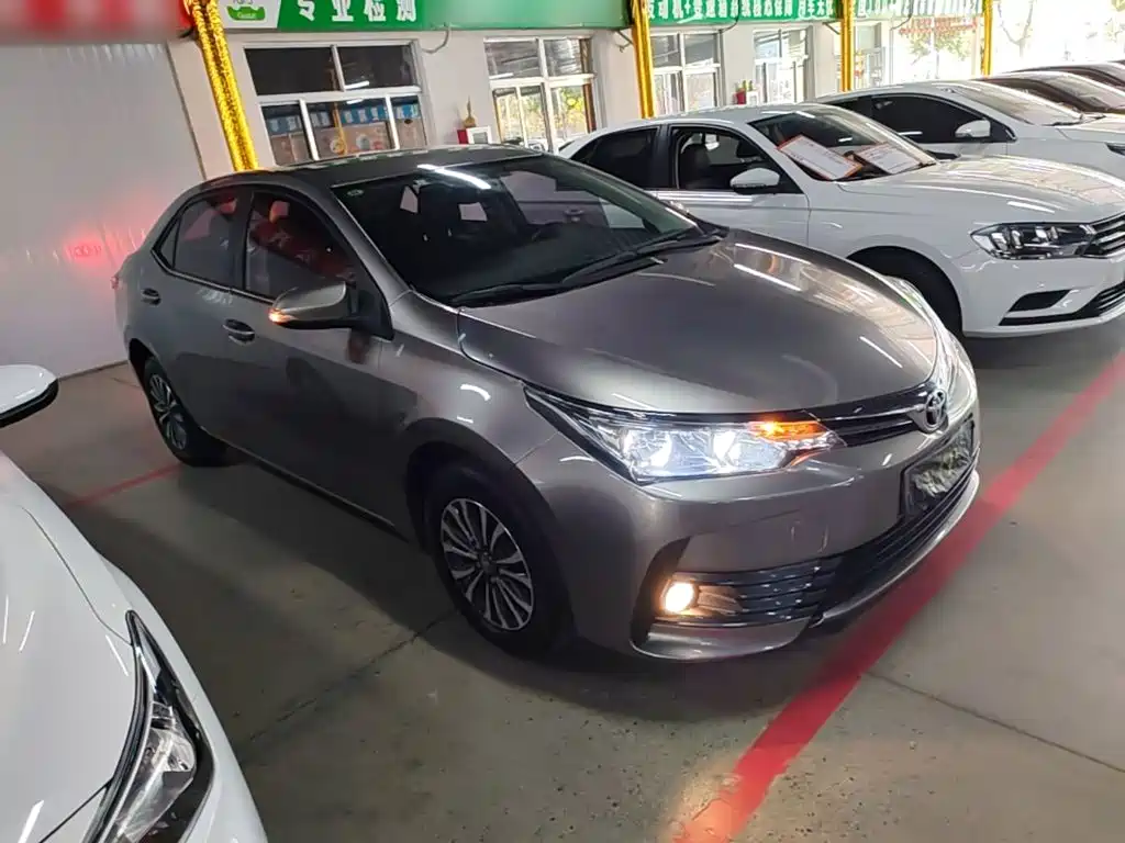 Toyota Corolla — миниатюра 4