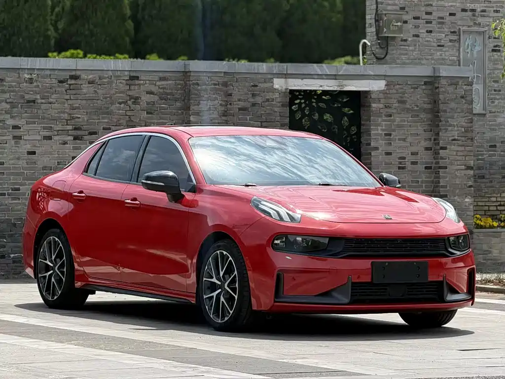 Lynk & Co 03 2019 2.0TD AT Pro