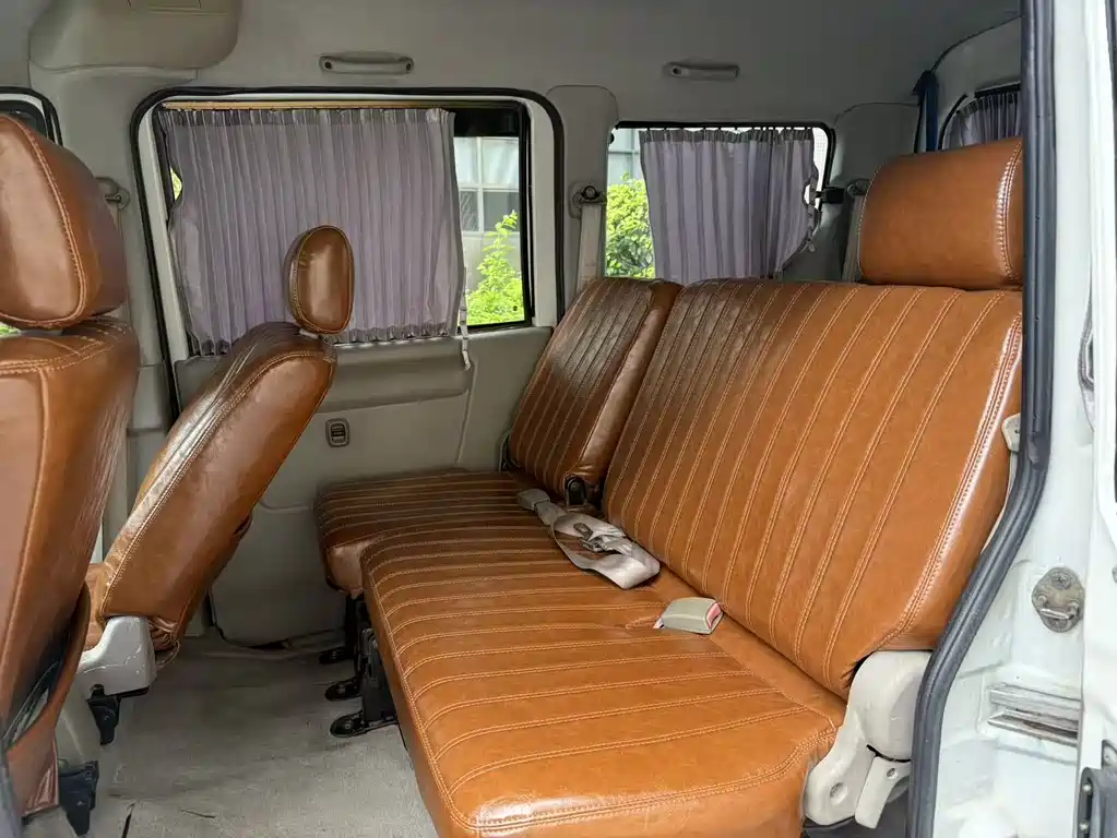 Suzuki Landi — миниатюра 8