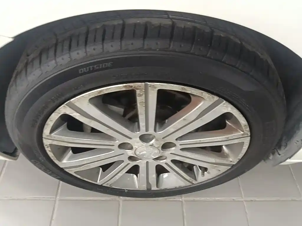 Peugeot 408 — миниатюра 23